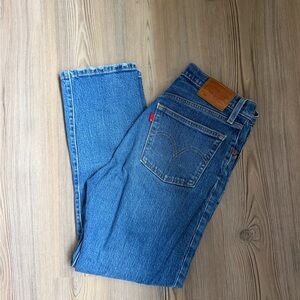 Levi's 501 Ankle Jeans